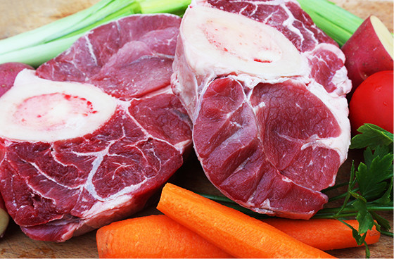 写真:硬いお肉の調理方法に悩む