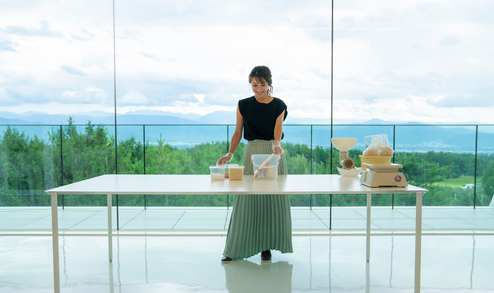 「みそ作り体験館」で究極のみそ作り