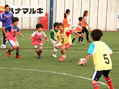 親子サッカー教室の様子1